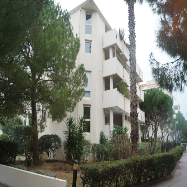 Offres de location Appartement Marseille 13008